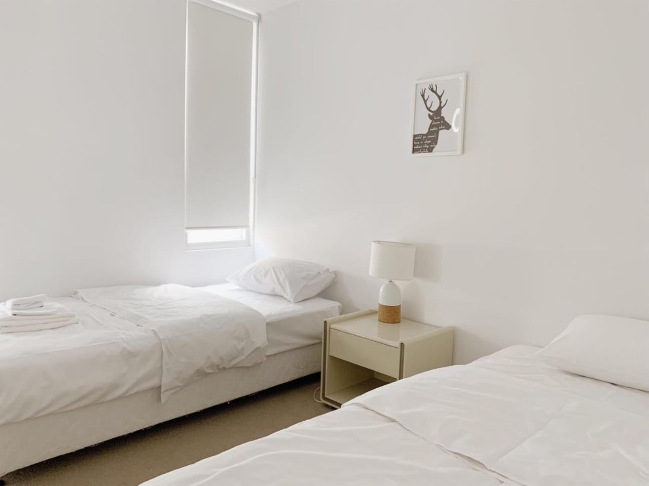 Poplar Box Hill Apartment Exteriör bild